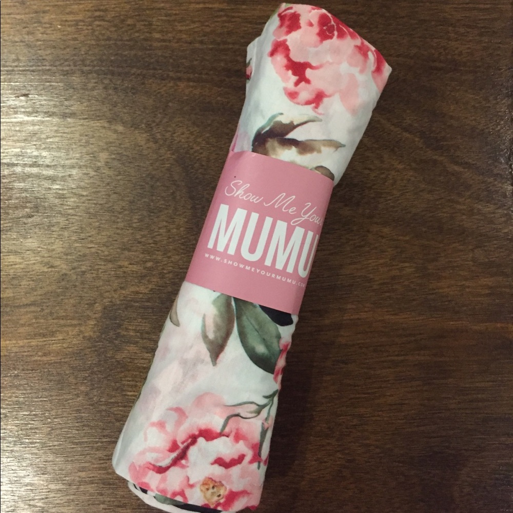 Show Me Your MuMu Brie floral robe - Brand New!